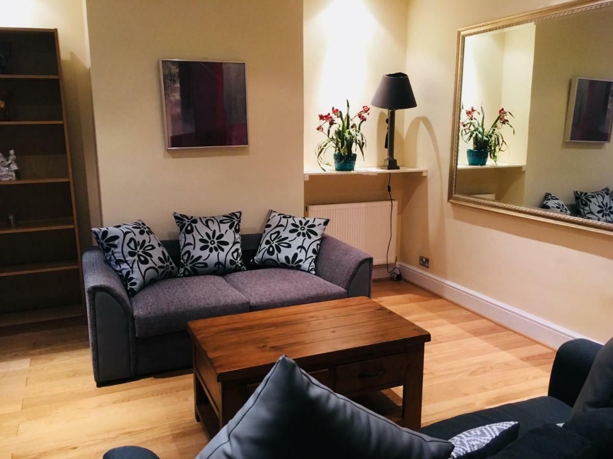 Large 2 Bedroom 2 Bathroom Apartment In Westminster London Exterior photo